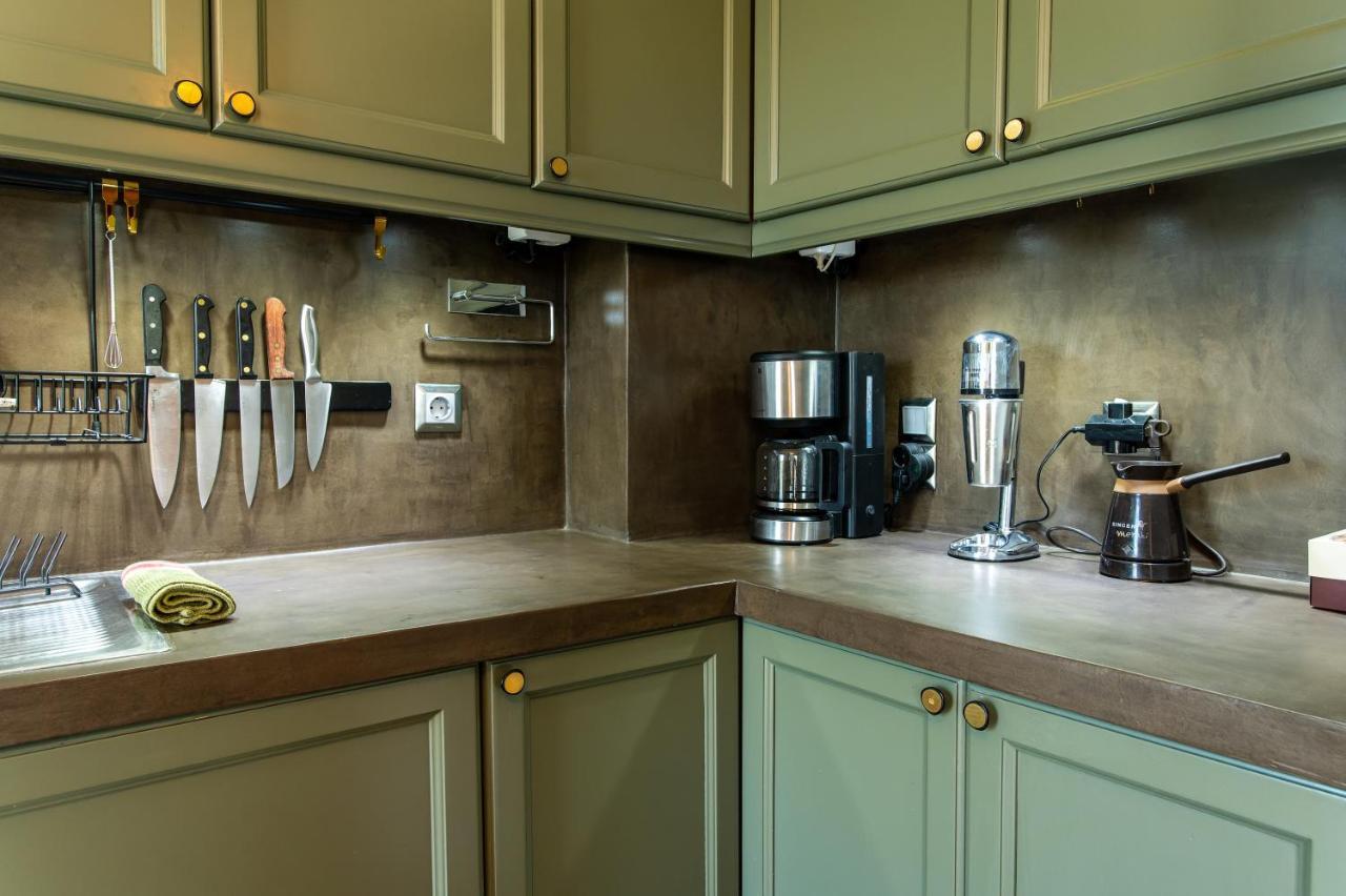 Spacious Apartment In Kavouri Athén Kültér fotó